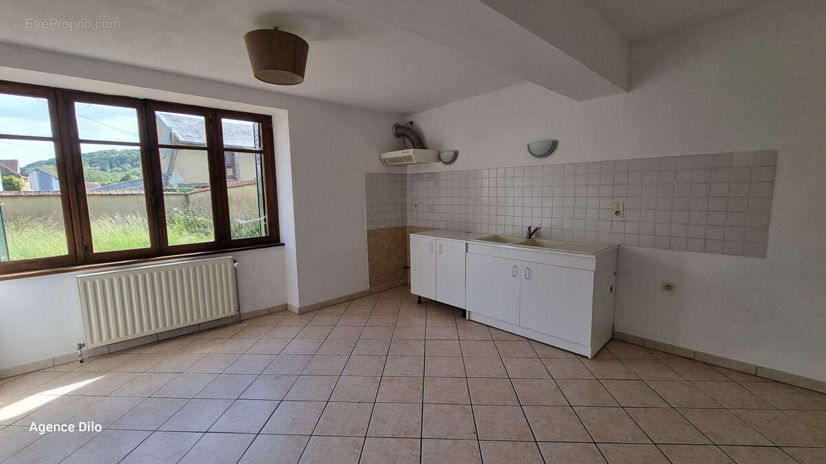 Maison à CHAILLEY