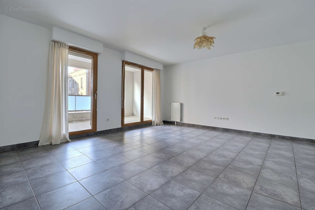 Appartement à SAINT-DENIS