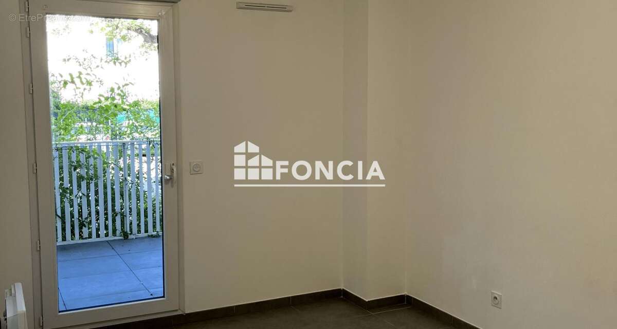 Appartement à MARSEILLE-8E