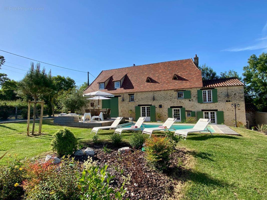 Maison à SAINTE-ALVERE