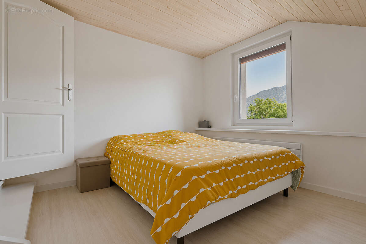 Appartement Perrignier 4 pièce(s) 104.5 m2 - photo 4