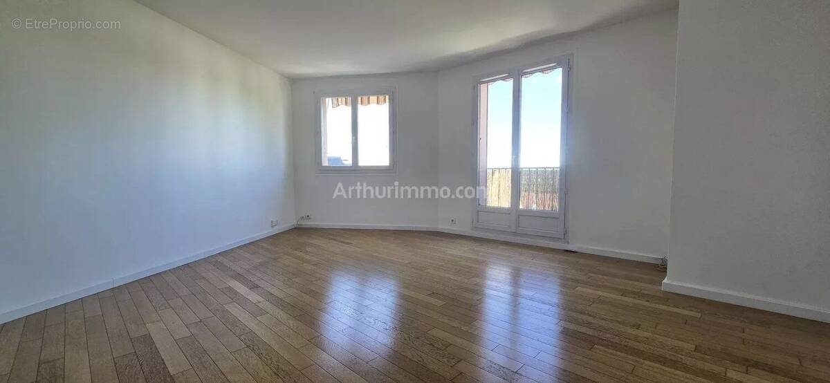 Appartement à NOGENT-SUR-MARNE