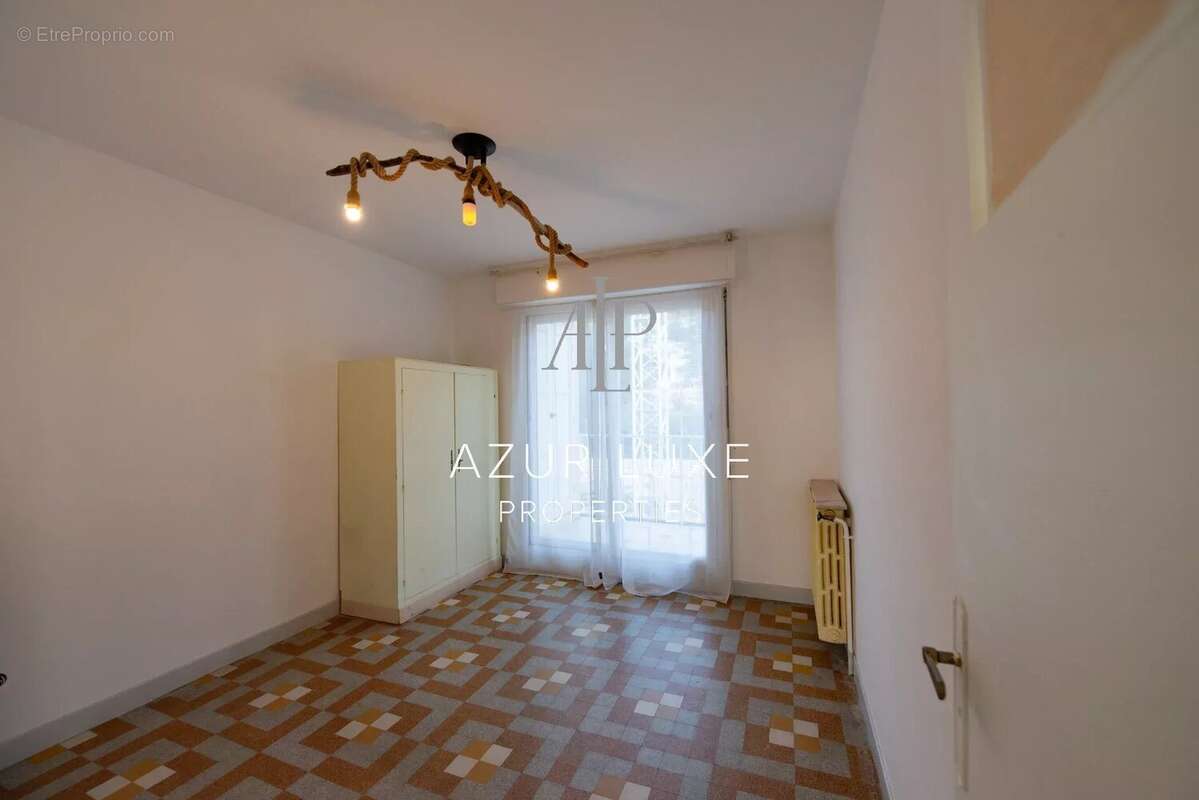 Appartement à BEAULIEU-SUR-MER