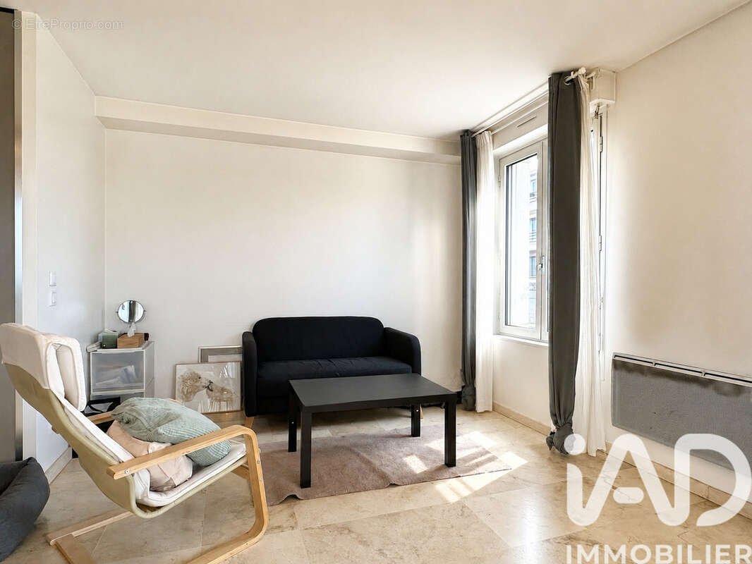 Photo 5 - Appartement à VILLEMOMBLE