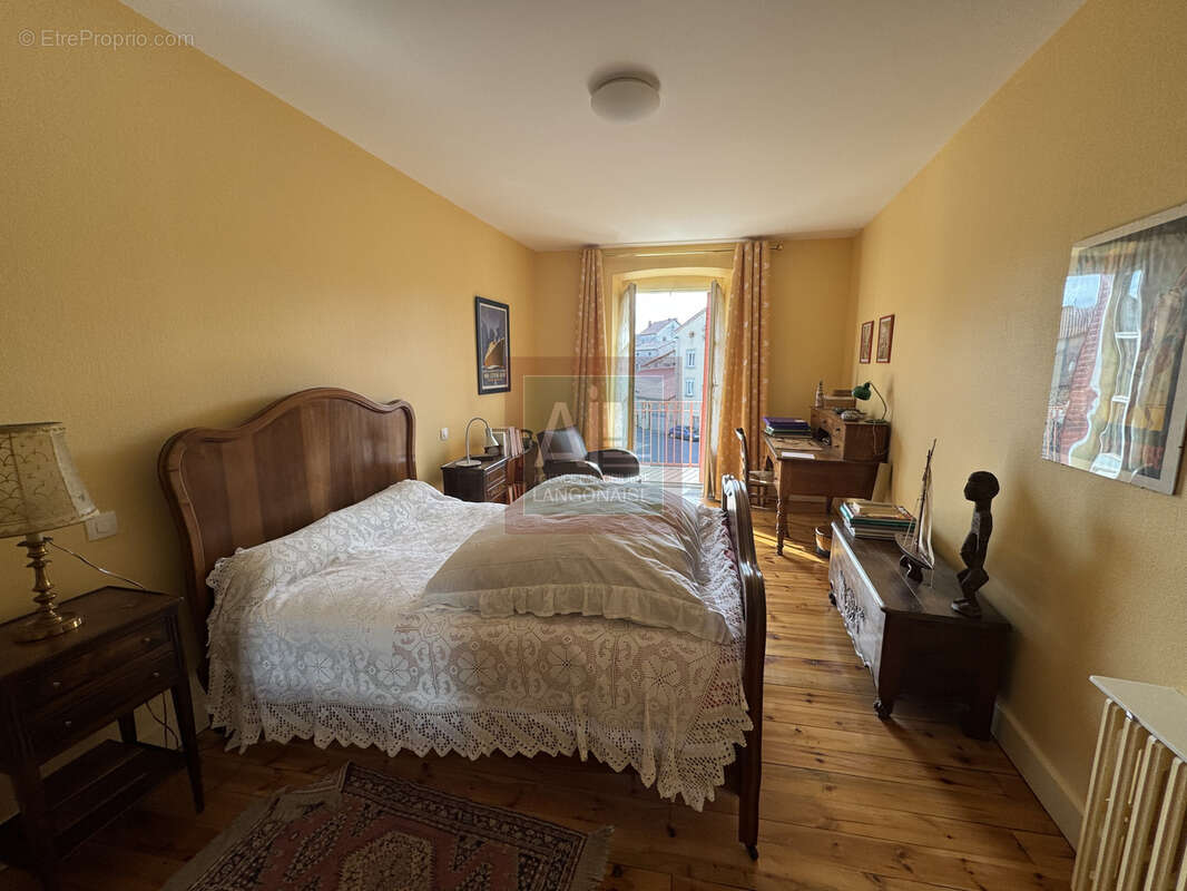 Maison à LANDOS