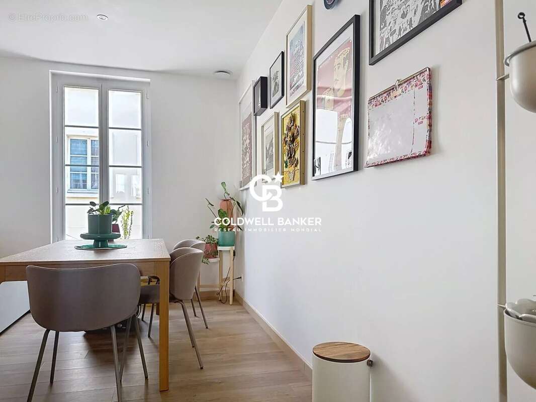 Appartement à SAINTES