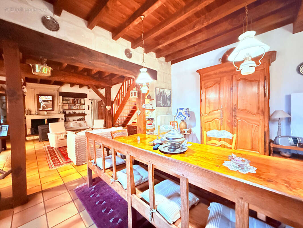 Maison à LOUZY