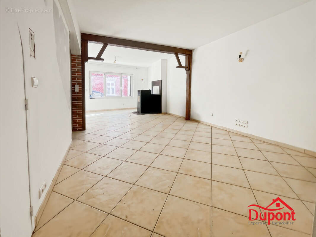 Maison à SAINT-QUENTIN
