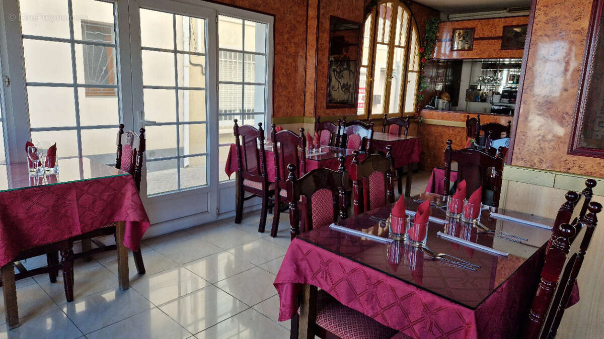 Commerce à LE GRAU-DU-ROI