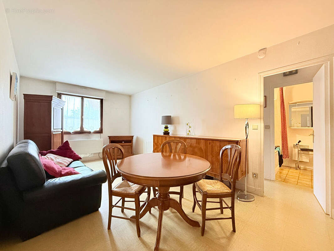 Appartement à TAVERNY