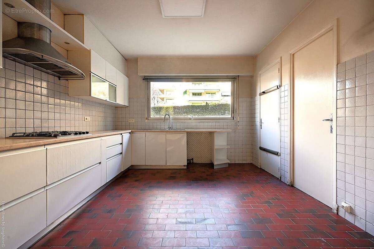 Appartement à MARSEILLE-12E