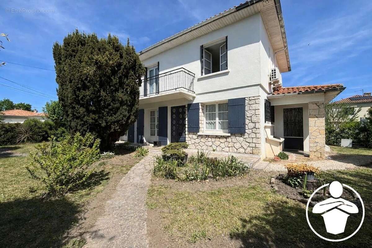 Maison à VILLENEUVE-SUR-LOT