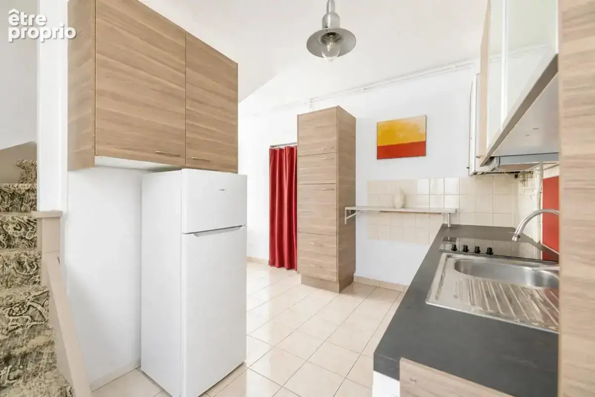 Maison de 6 pièces de 115 m² située à Tours - photo 5