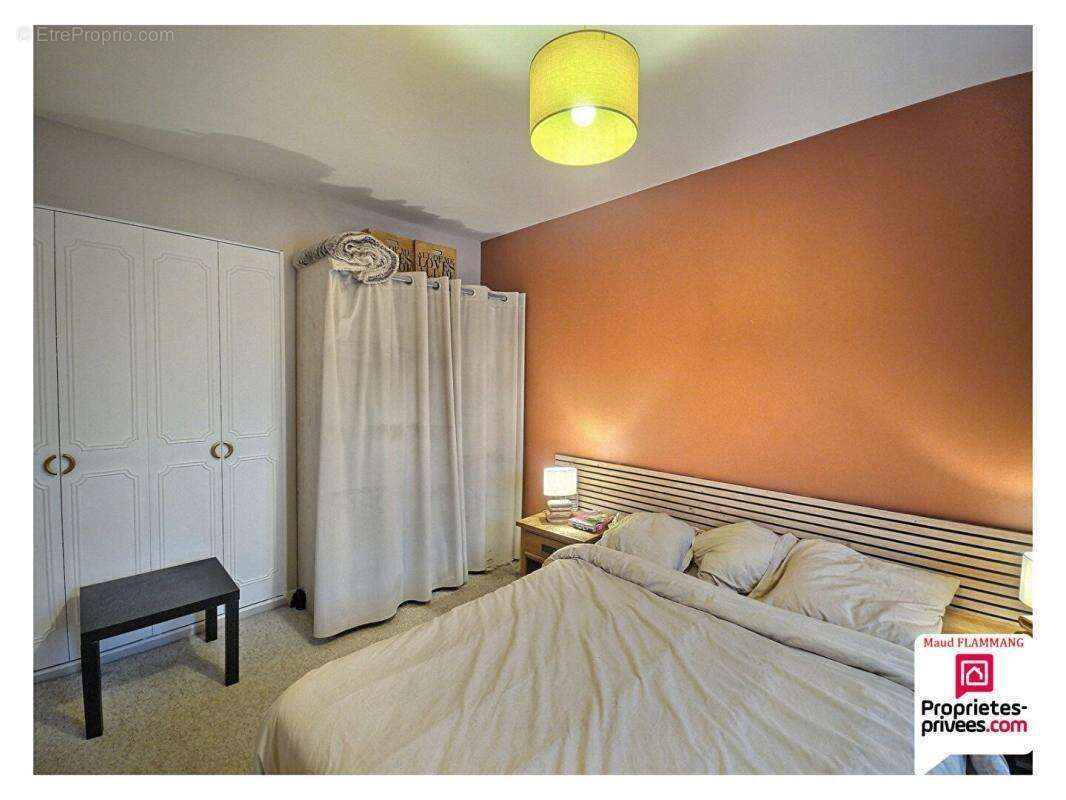 Maison à SAINT-JEAN-DE-BRAYE