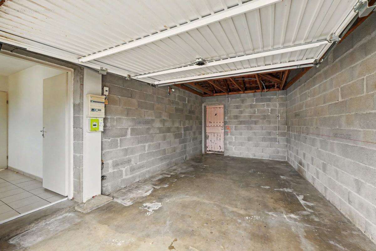 Maison 4 pièces 90 m² - Saint-Jory - Plain-pied avec jardin, garage et terrasse - photo 14