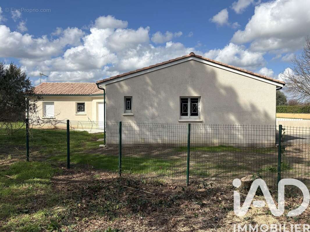 Photo 4 - Maison à IZON