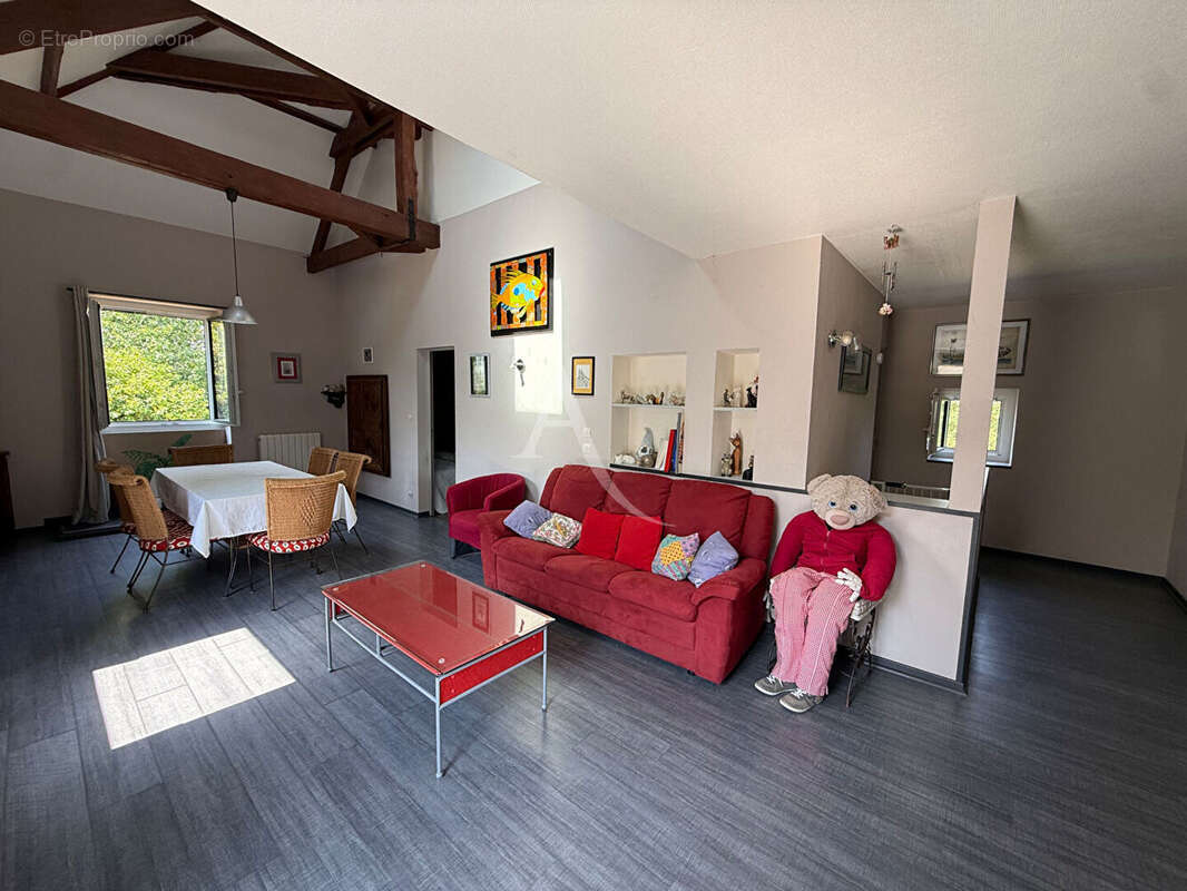 15min universite-maison 175 m²-8 pieces - photo 2