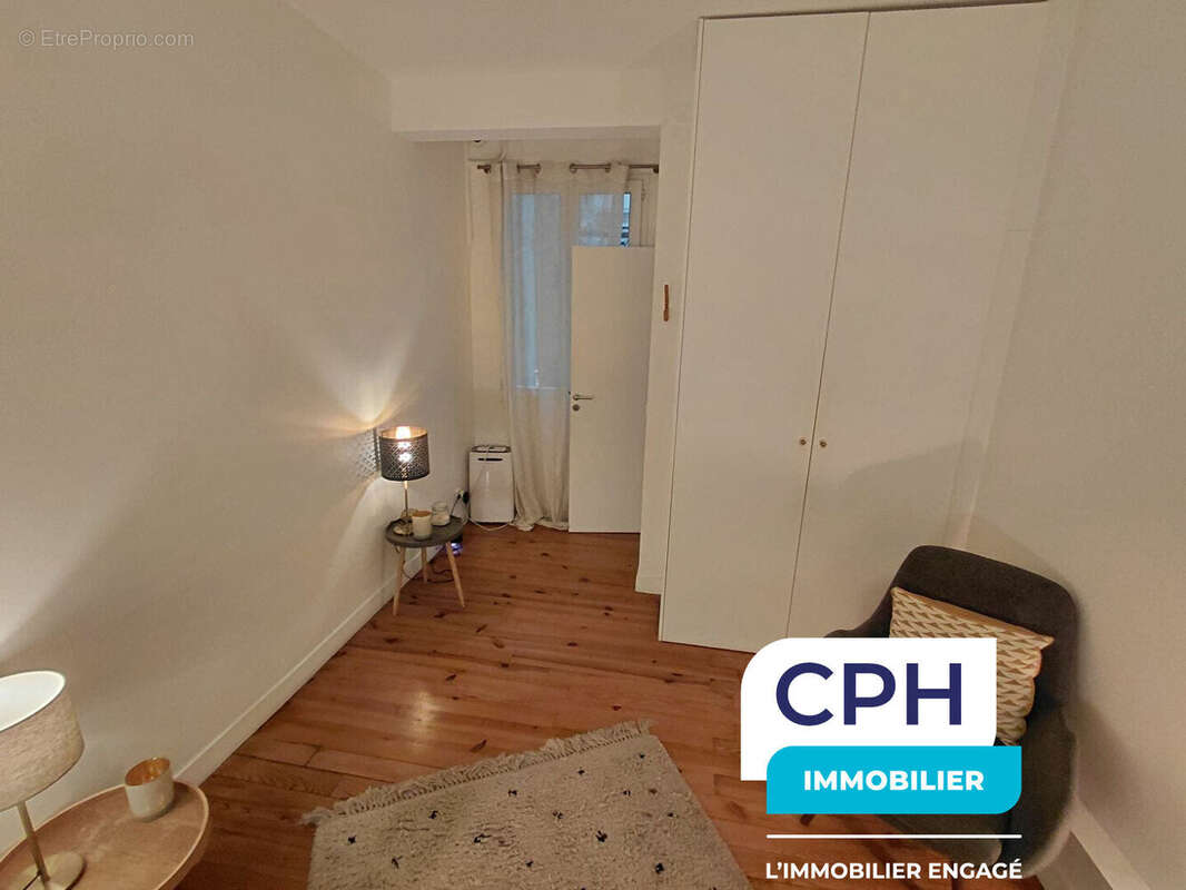 Appartement à PARIS-9E