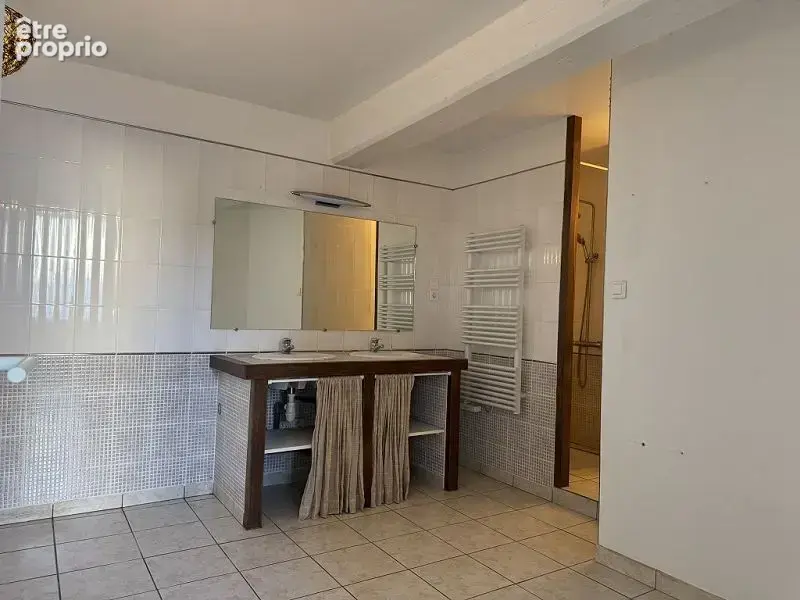 Maison 3 pièces 130 m² à vendre à Maillot (89100) - photo 5