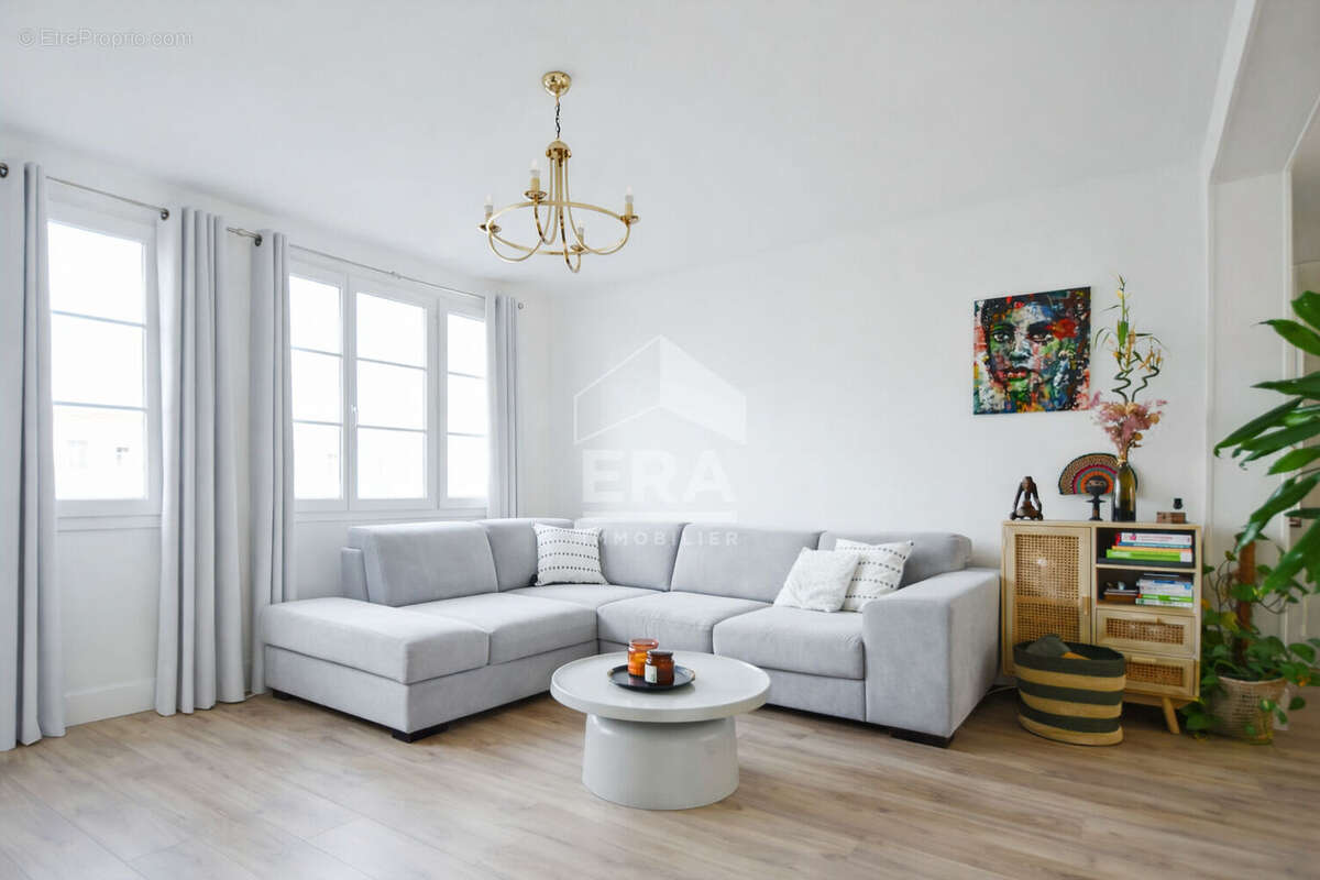 Appartement à ISSY-LES-MOULINEAUX
