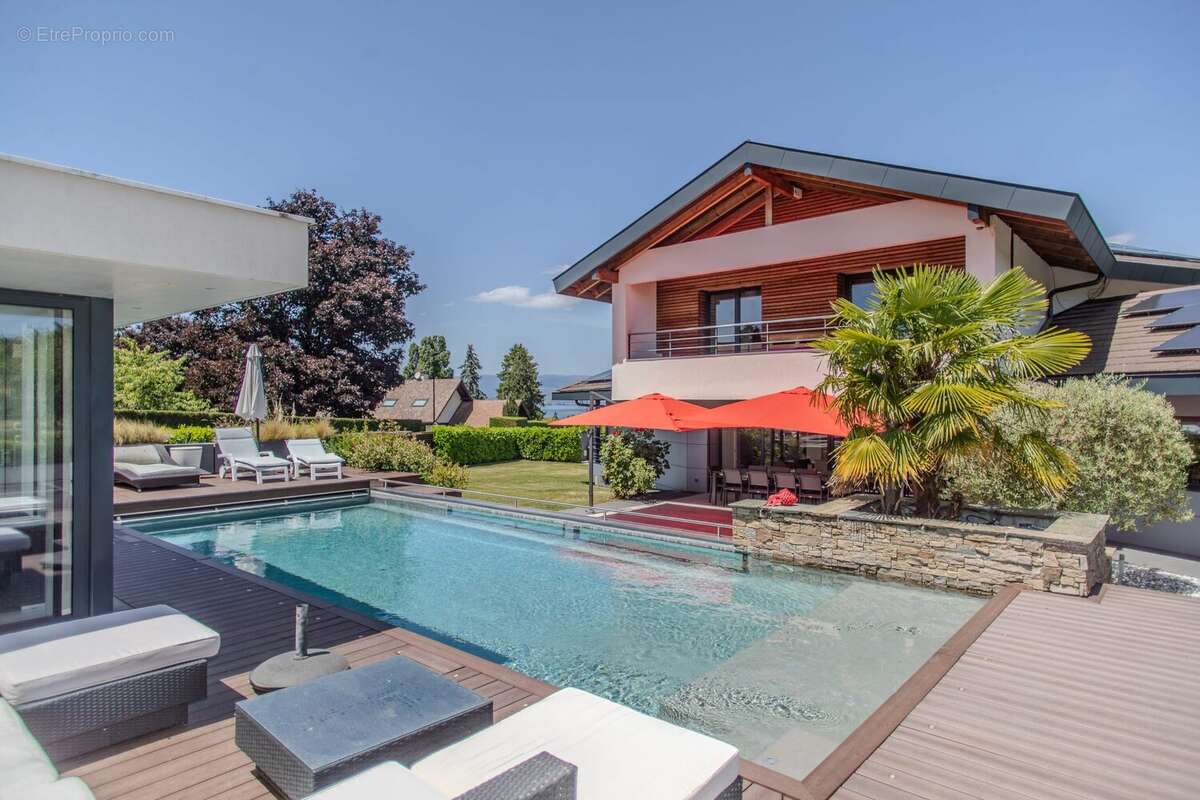 Maison à ANTHY-SUR-LEMAN