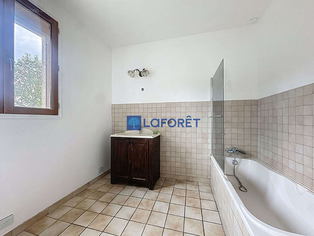 Maison à SAVIGNY-SUR-ORGE