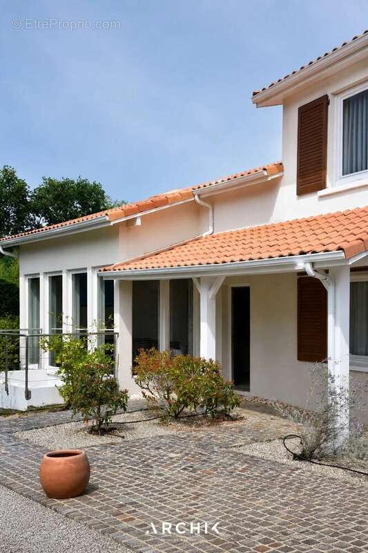 Maison à LE BOUSCAT