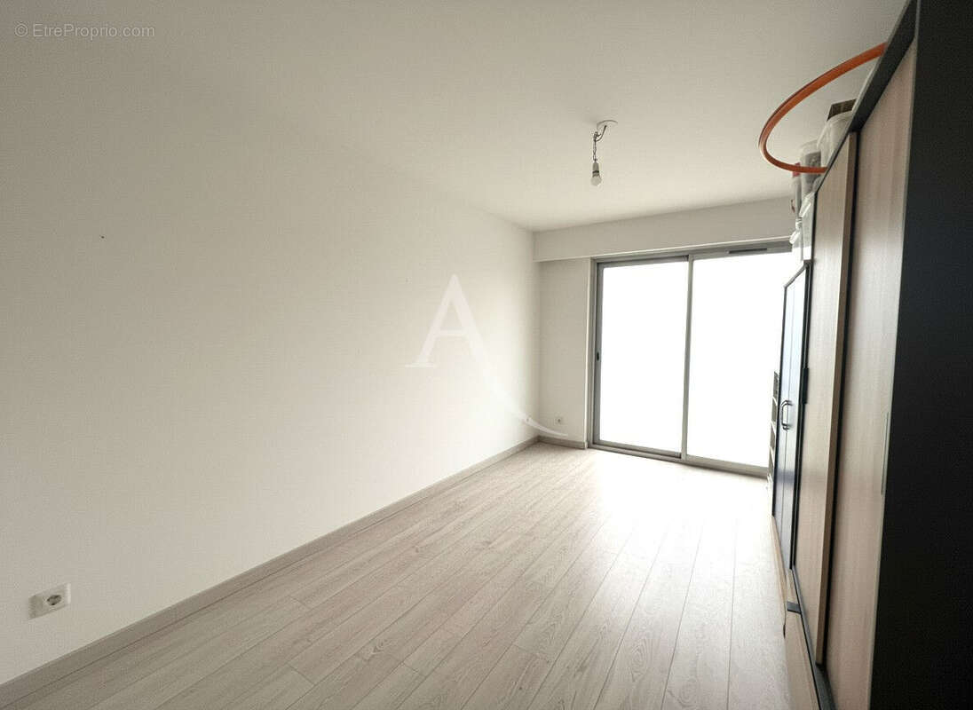 Appartement à CAGNES-SUR-MER