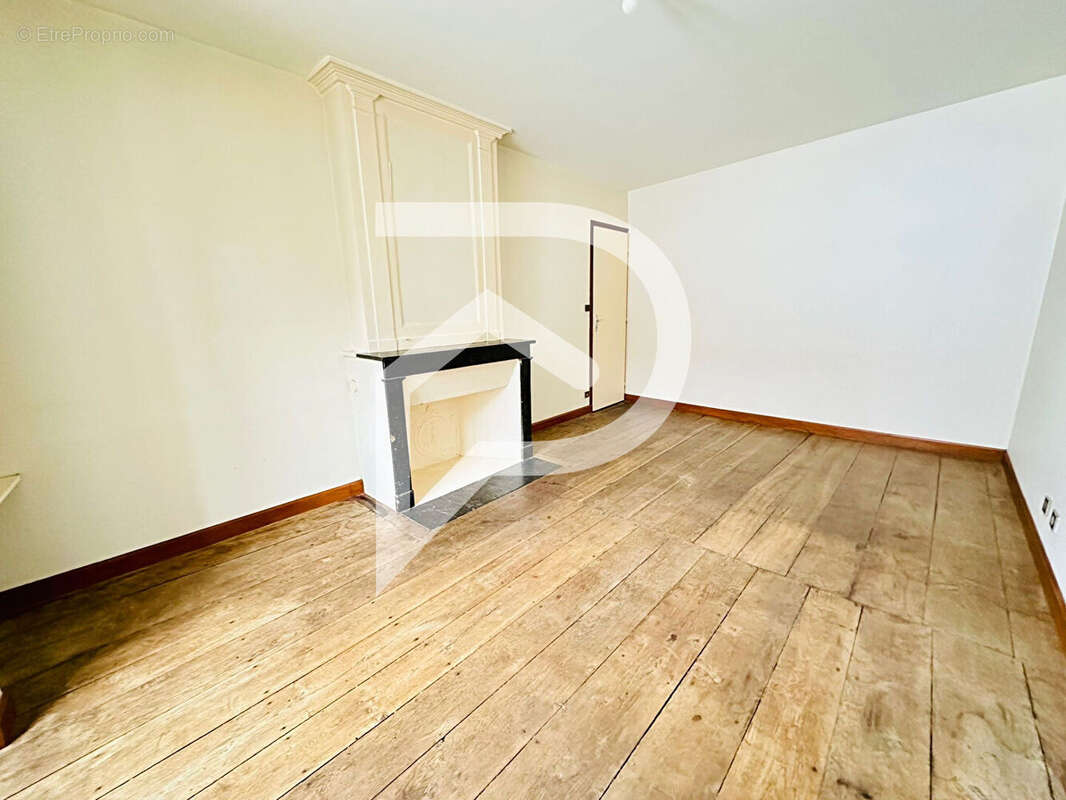 Immeuble Chaumont centre 320 m2 - photo 7