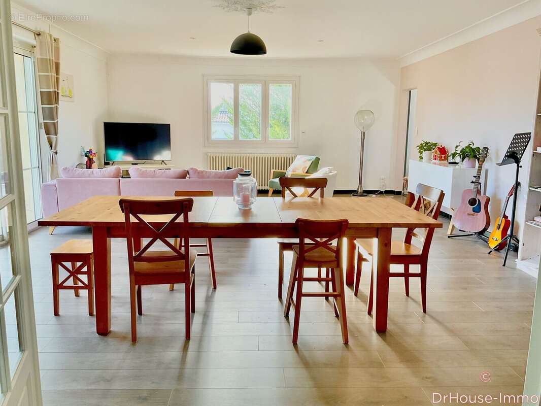 Maison à ARTIGUES-PRES-BORDEAUX