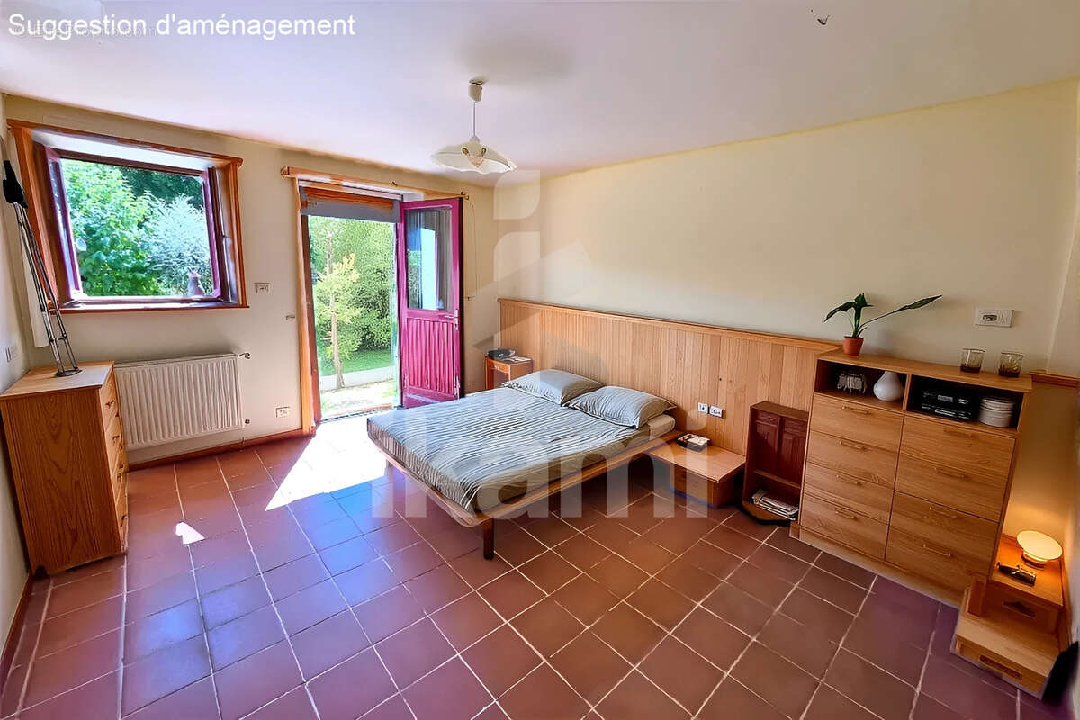 Magnifique longère 184m2 sur terrain arboré de 2761m2 en bord de rivière - photo 7