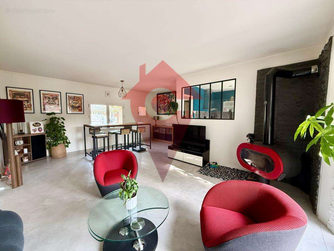 Maison à LES ALLUETS-LE-ROI