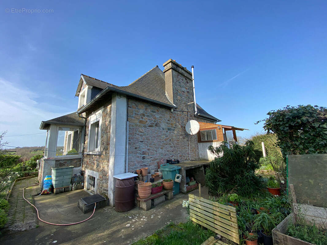 Maison à PLOUBAZLANEC