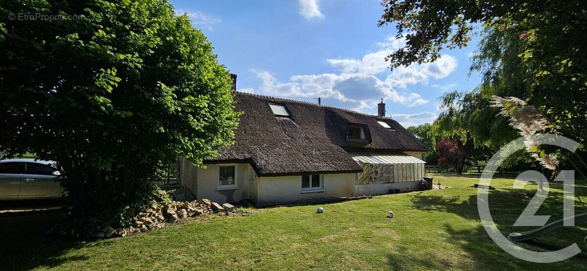 Maison à SAINT-MAUR-SUR-LE-LOIR