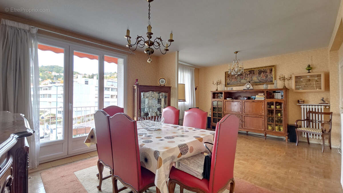 Appartement à CHAMALIERES