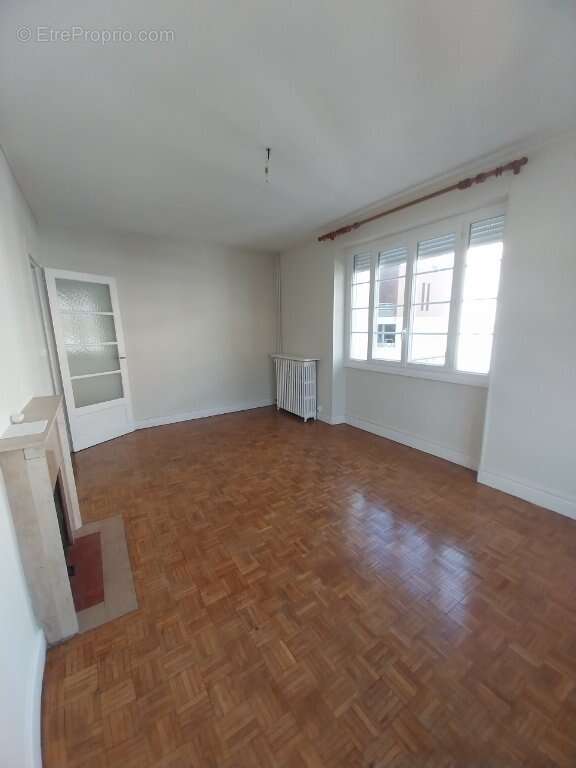 Appartement à LE CREUSOT