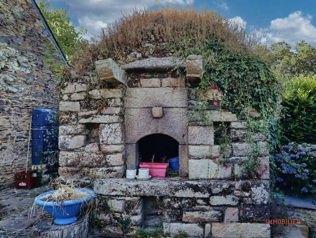 Maison familiale avec dépendance - à seulement  10 ' de Pontivy - photo 2