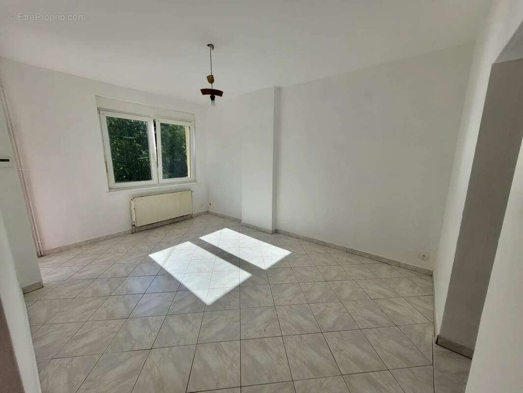 Maison 65 m² à Crehange  - photo 4