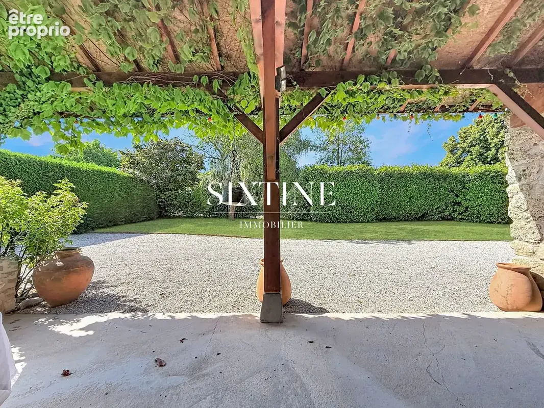 Maison 7 pièces 260 m² à vendre à Bourgoin-Jallieu (38300) - photo 6