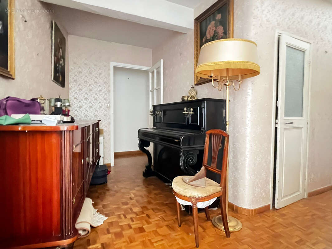 Appartement à NIMES