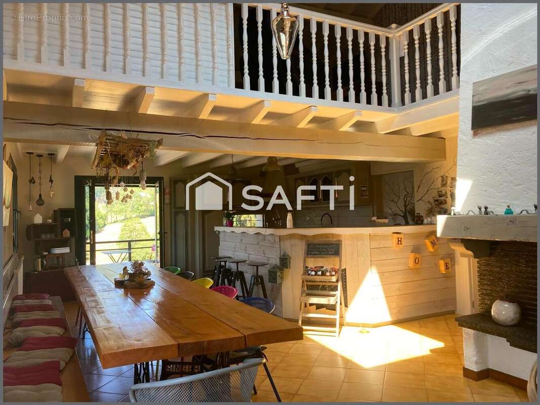 Maison 280 m² à Ban-Sur-Meurthe-Clefcy  - photo 6