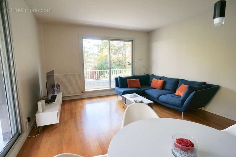 Appartement à MEYLAN