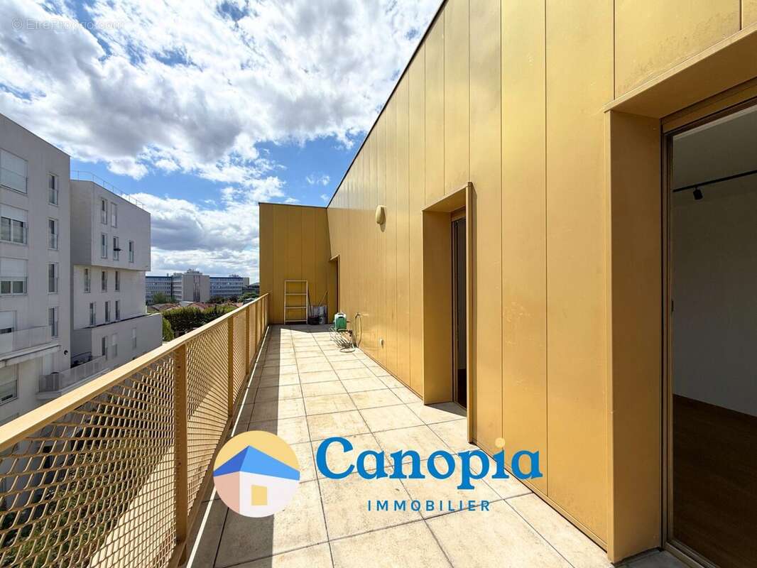Appartement 72 m² à Arcueil  - photo 2