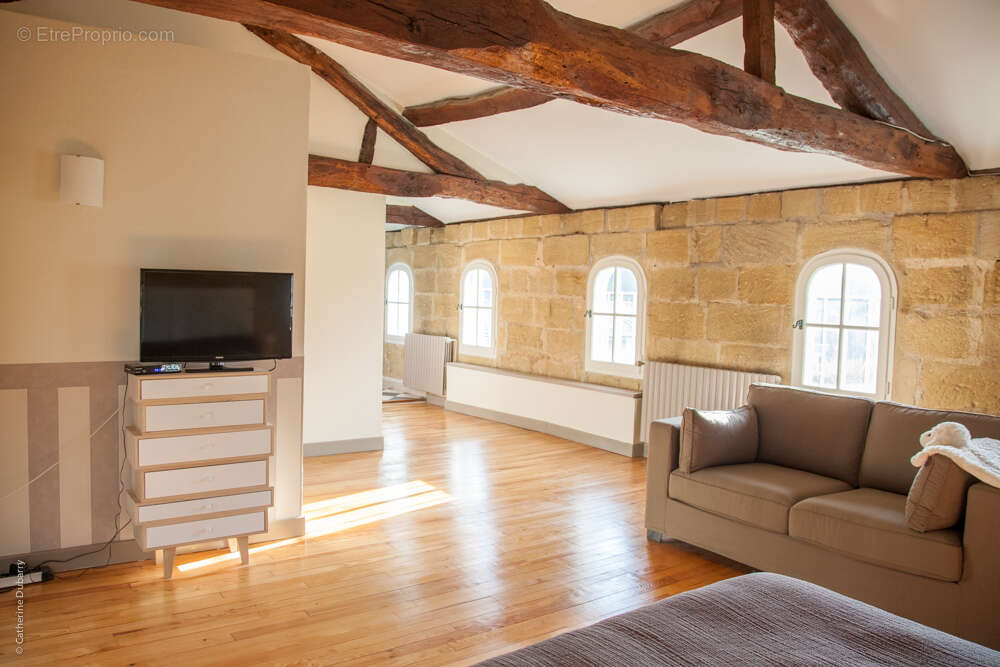 Maison à MONTPON-MENESTEROL