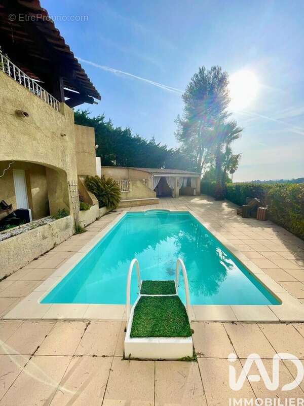 Photo 2 - Maison à LA GAUDE