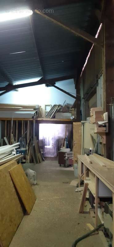 MENUISERIE - Autre à NOISY-SUR-OISE