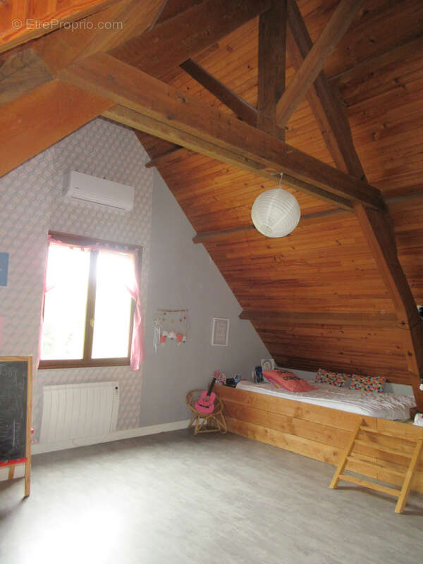 Maison à CEAULMONT
