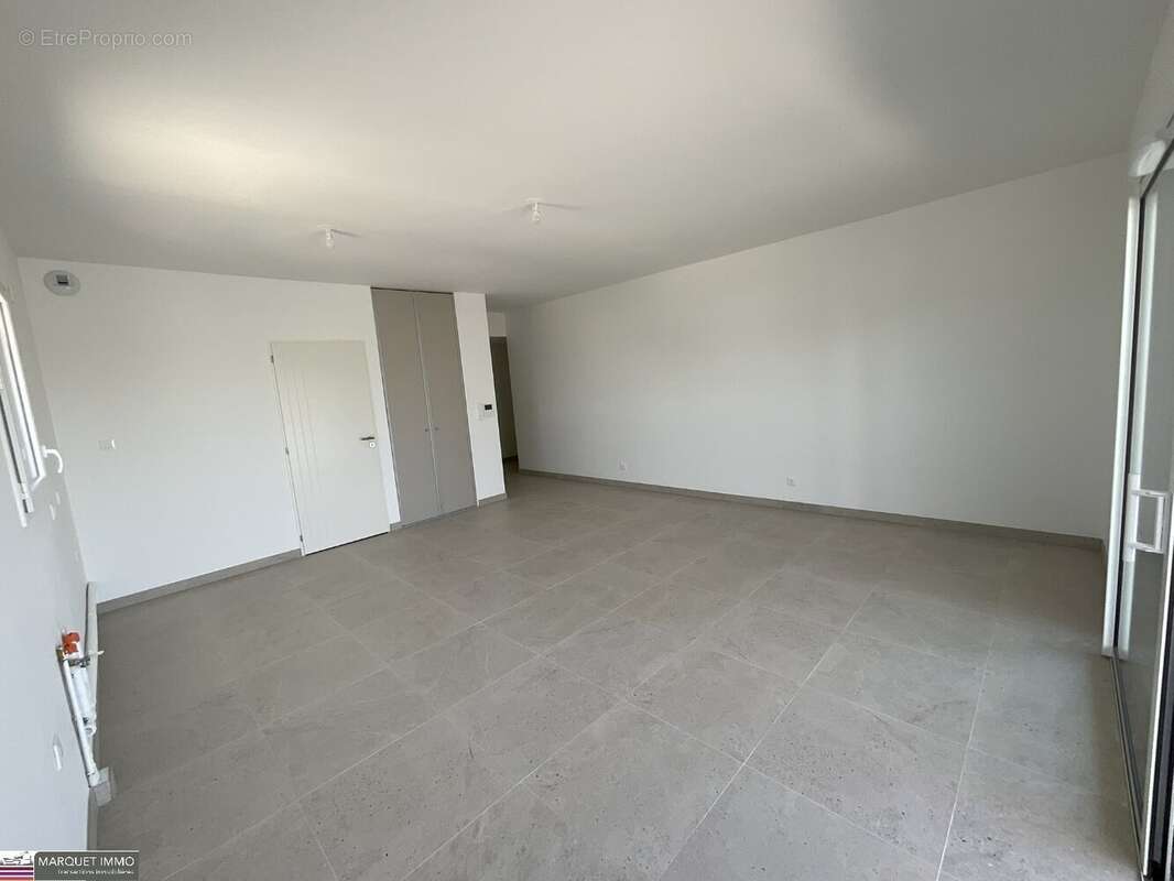 Appartement à BEZIERS