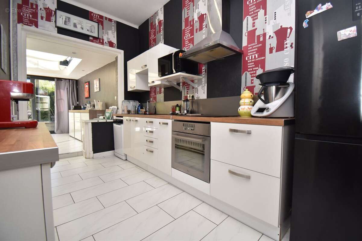 Maison 160 m² à Cambrai  - photo 5