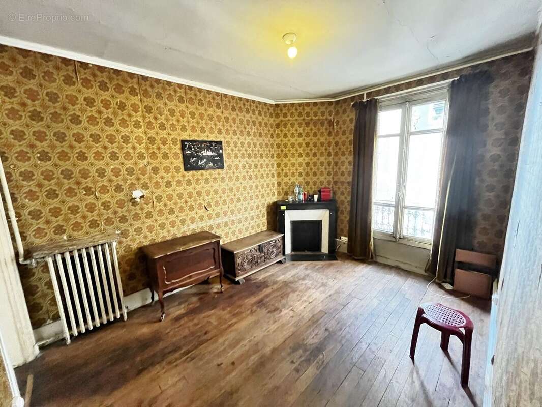 Appartement à CLICHY